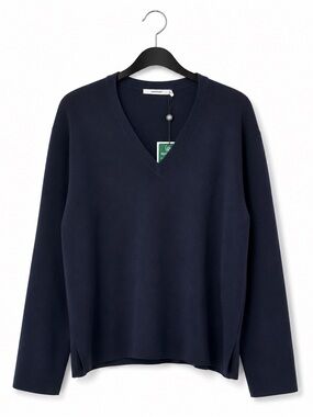 NWT Summum Navy V-Neck Sweater- oversized medium
